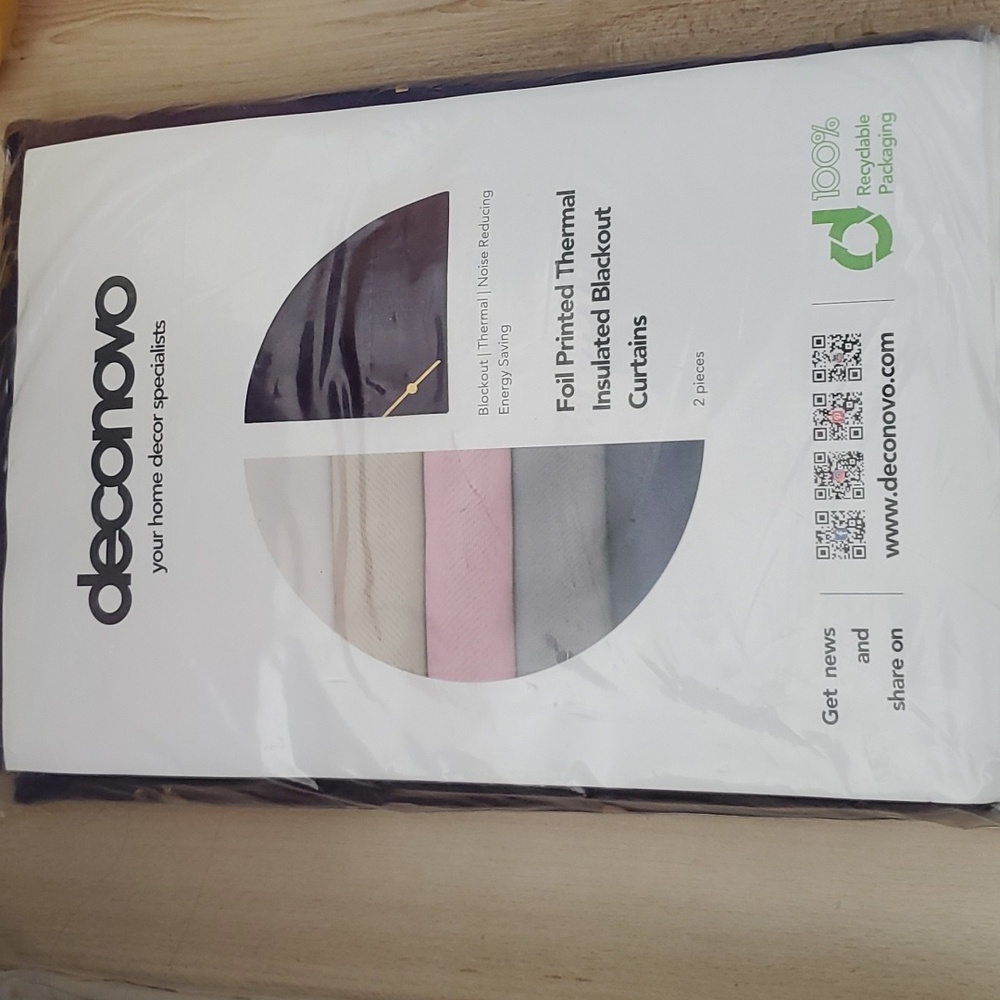 Deconovo foil printed thermal insulated blackout curtain new in package